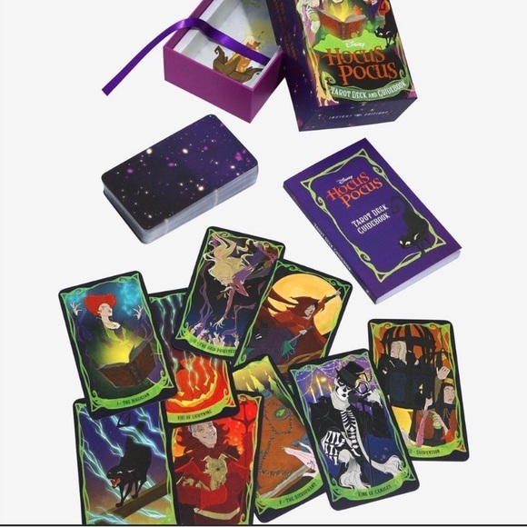 NWT Hocus Pocus Tarot Cards and guidebook - Picture 3 of 8